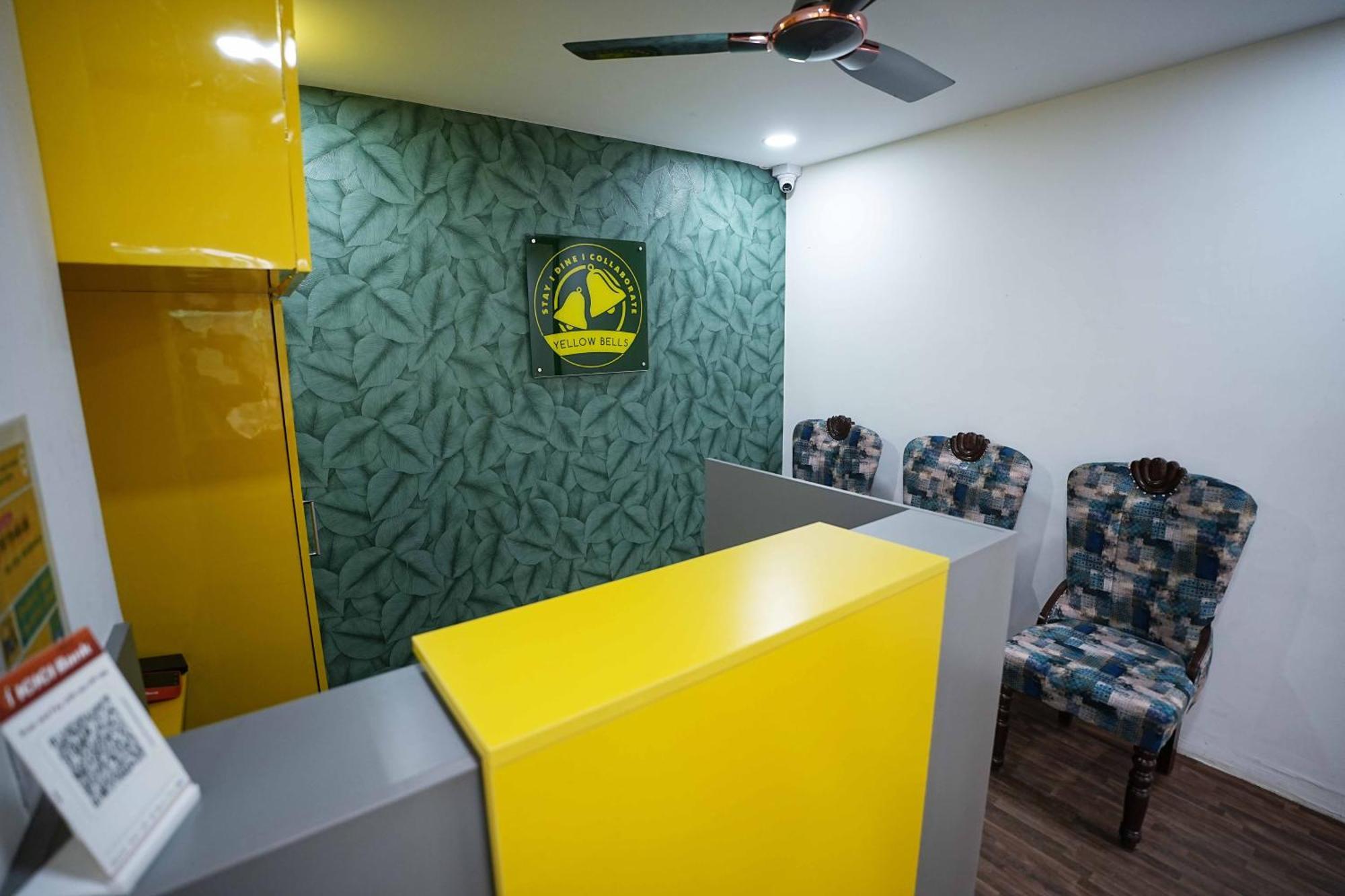 Yellow Bells Studios And Suites Gachibowli Экстерьер фото