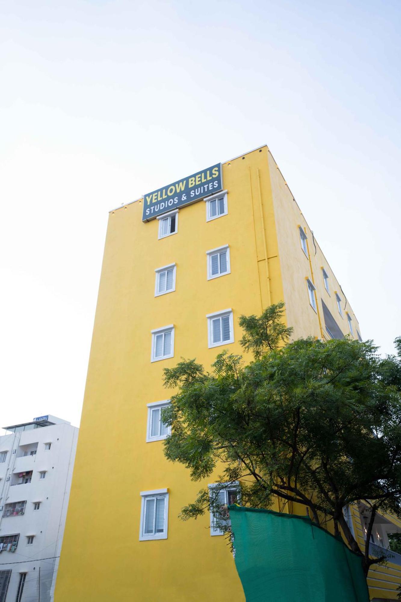 Yellow Bells Studios And Suites Gachibowli Экстерьер фото