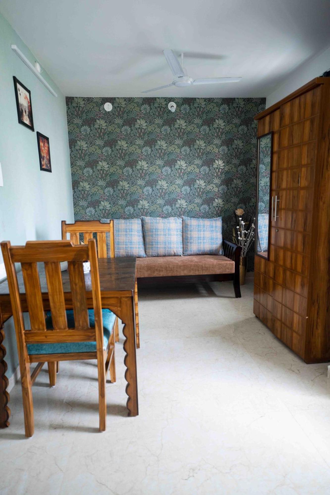 Yellow Bells Studios And Suites Gachibowli Экстерьер фото